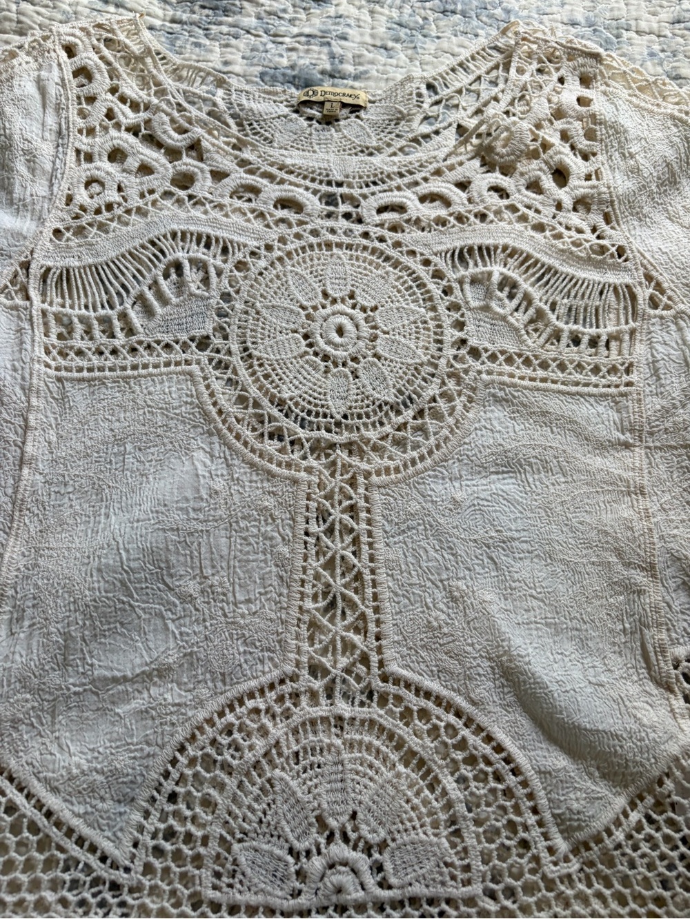 Democracy Cream Crochet Lace Yoke Blouse size large Boho - Picture 3 of 11
